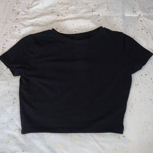 Small women’s black crop top